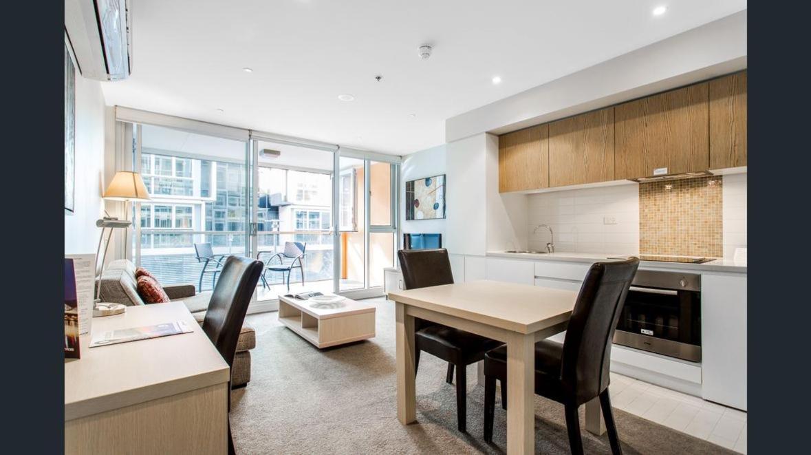 Hi 5 Star Luxury Adelaide City Apartment Екстер'єр фото
