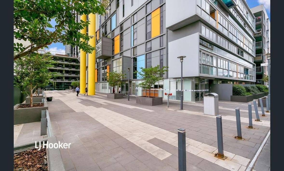 Hi 5 Star Luxury Adelaide City Apartment Екстер'єр фото