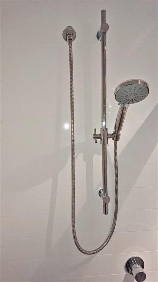 Hi 5 Star Luxury Adelaide City Apartment Екстер'єр фото